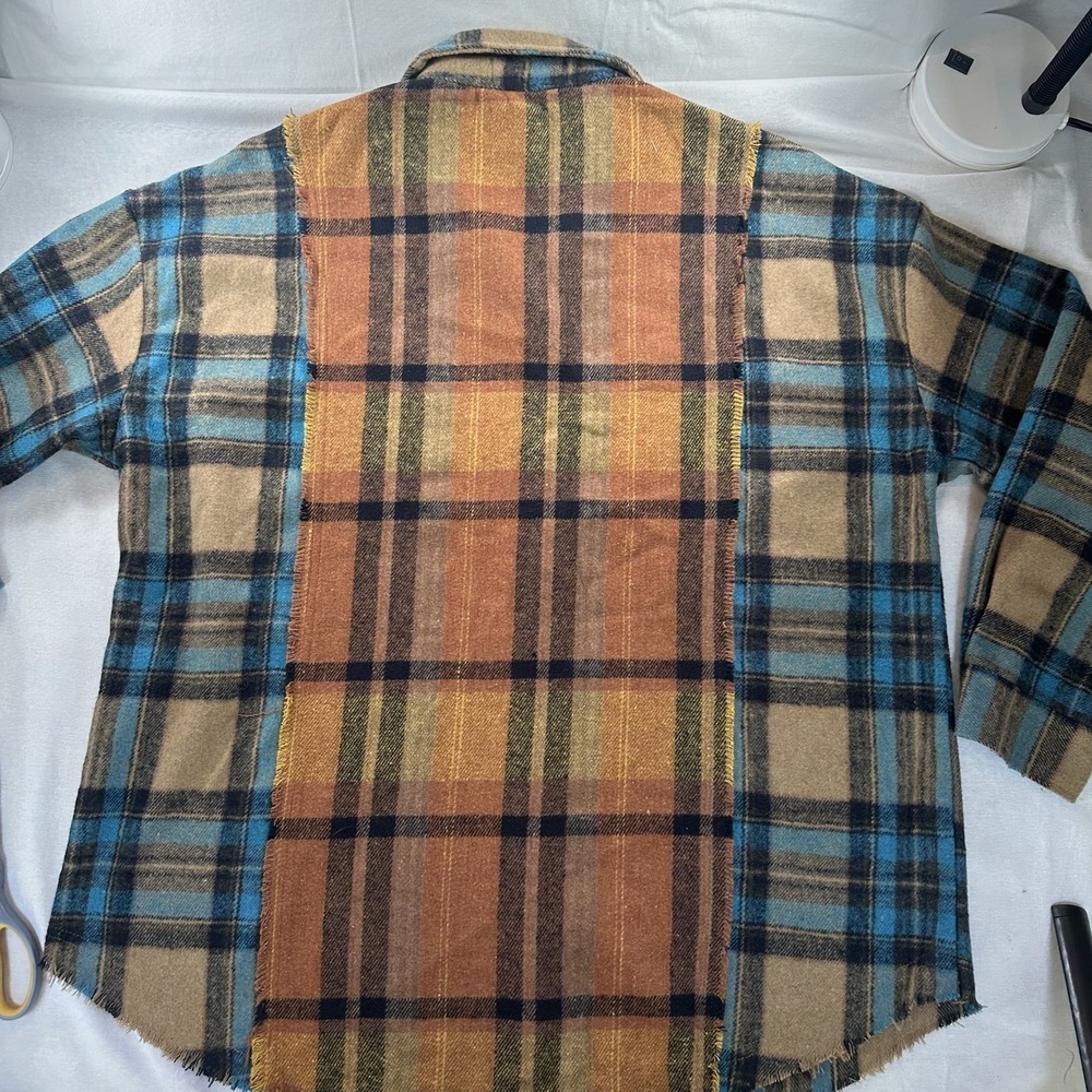 Bad Little Country Girl Plaid Oversize Shacket Button Sz L - Picture 8 of 9